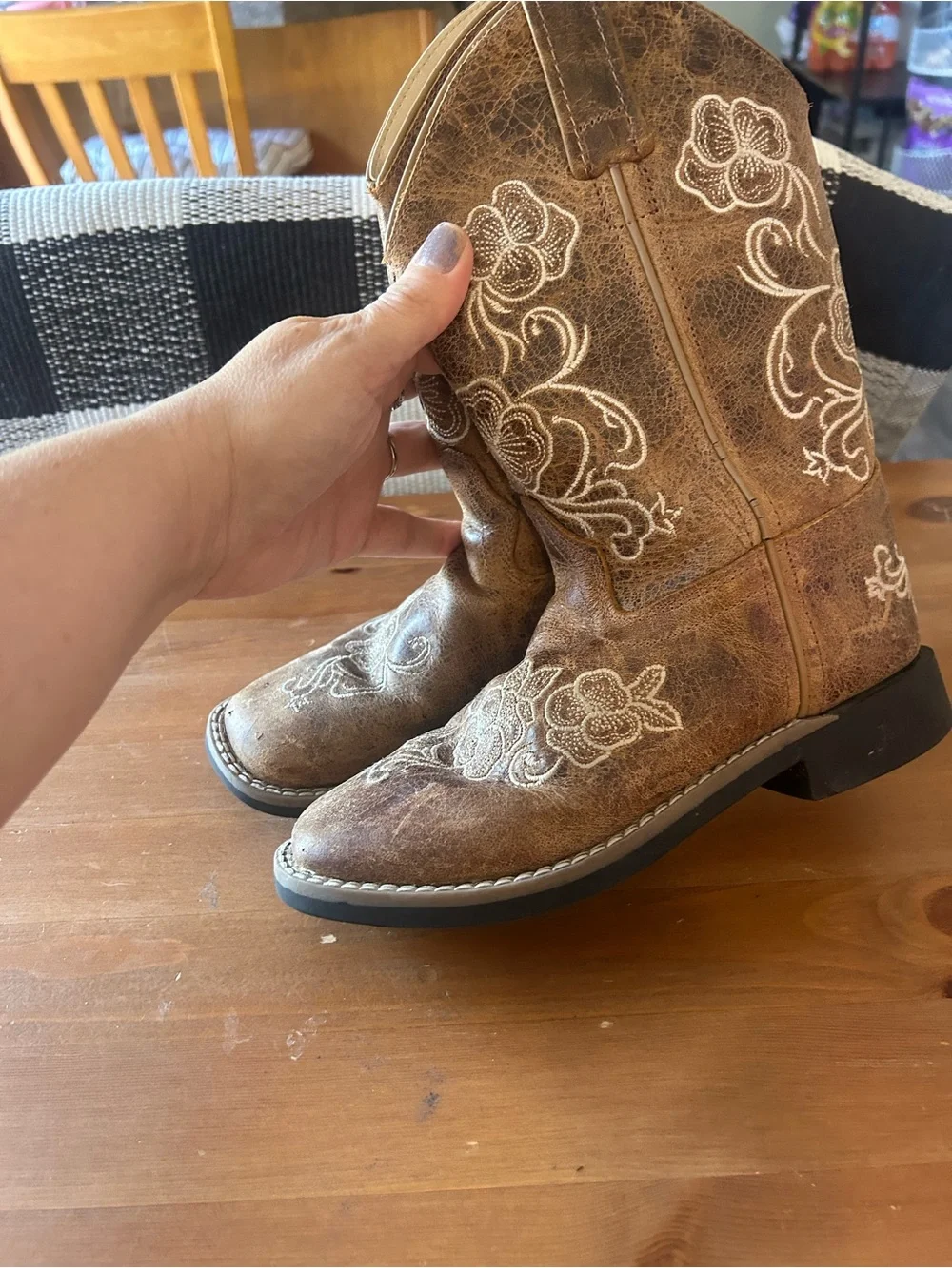GIRLS' LITTLE LASY FLORAL EMBROIDERED WESTERN BOOTS BROAD SQUARE TOE SIZE 2